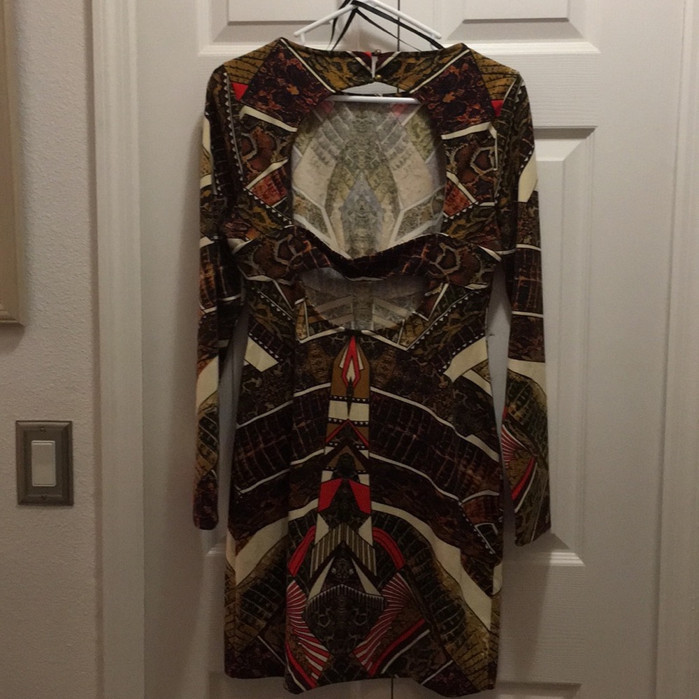 Dress - Picture 2 of 3